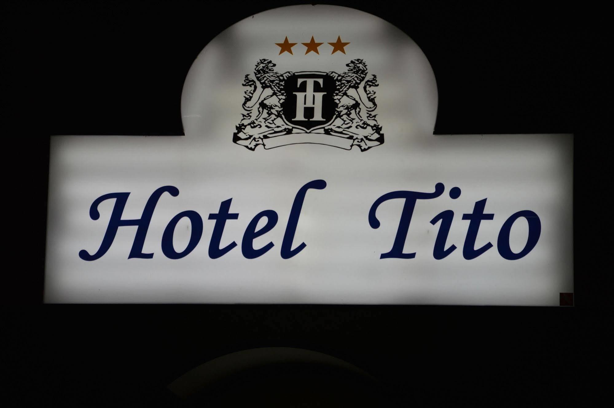 Hotel Da Tito Mestre Exterior foto